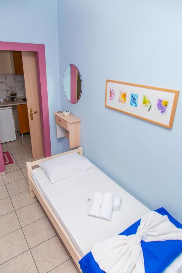 Studio Eftihia Aparthotel Paralía Esterno foto