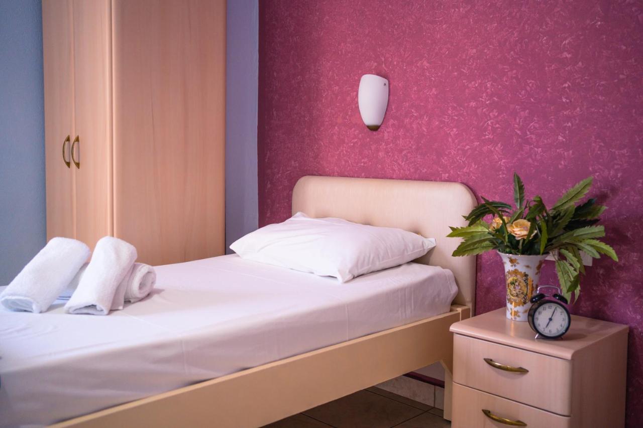 Studio Eftihia Aparthotel Paralía Esterno foto